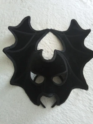 £15 • Buy Steampunk/Gothic Mask (ladies)