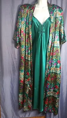 Vintage California Dynasty Long Nightgown Set Emerald Green Satin Size Medium  • $32.96