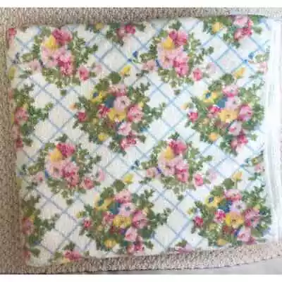 Laura Ashley Lifestyles Bath Towel Floral Trellis Multicolor White 50x29 Cotton • $15.16