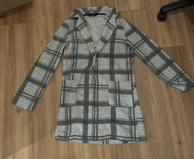£2.50 • Buy Grey Plaid Coat/shacket Super Soft Perfect For Spring Worn Once Blogger Djerf