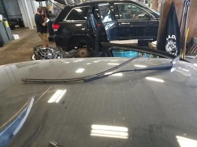 $107.99 • Buy Driver Side ONLY PASSAT    2018 Wiper Arm               1357650