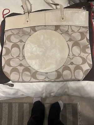 Coach Laura Signature Logo Tote Bag Khaki Ivory Cream Purse F18335 • $48