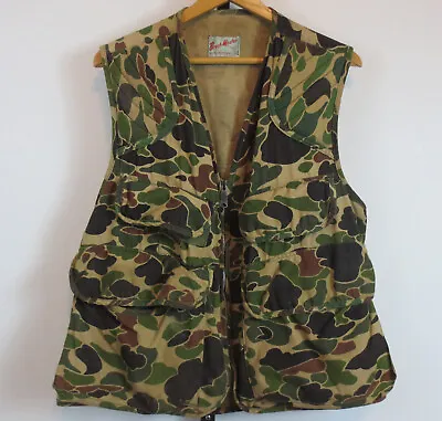 Vintage Brush Master Hunting Vest Mens Water Repellent Camouflage READ • $24.49