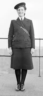 £180 • Buy WW2 Vintage RN Royal Navy WRNS WRENS Serge Wool Jacket & Skirt Uniform Set WWII