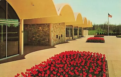 Longwood Gardens Reception Center - Kennett Square Pennsylvania PA - Postcard • $1.99