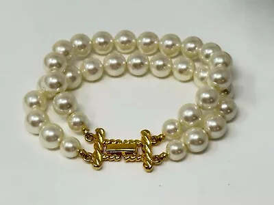 Beautiful Vintage Goldtone 2 Strand White Faux Pearl 7.75  Bracelet • $19.99