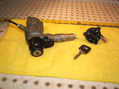 Mercedes 1992 W124 400E Front Ignition OEM 1 Assembly & OE 1 KeyTrans Lock Type • $359