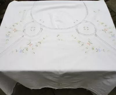£14 • Buy Large Vintage White Rectangle Cotton Embroidered Tablecloth. Flowers/Crochet