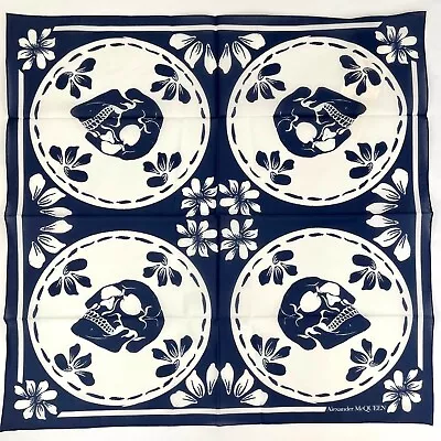 $147.62 • Buy $155 Alexander McQueen Blue/Ivory Cotton Square Scarf W/Skull Print 610961 4178