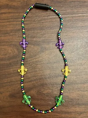 Mardi Gras Carnival Fleur De Lis New Orleans Bead Flashing Light-Up Necklace 17” • $13.99