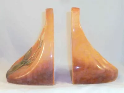 Late 1940s Roseville Pottery Mottled Vermillion Wincraft Pattern Bookends 259 • $97.77