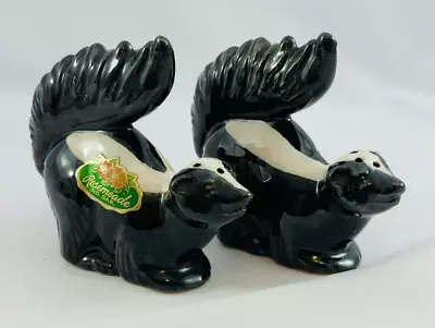 Vtg ROSEMEADE POTTERY Skunk Salt & Pepper Shakers Sticker No Corks • $35