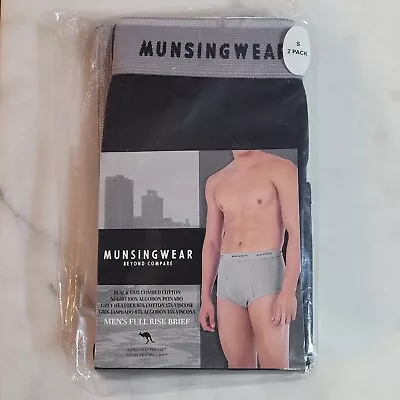 Munsingwear Men's Boxer Briefs 2 Pair Pack Size 28-30 Small • $30