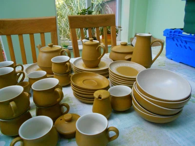 Denby Ode- (mustard)  2 Pint  Casserole Dish £15 • £15