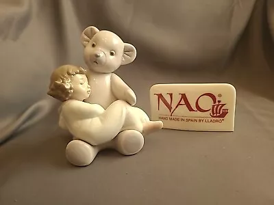 Nao Lladro Figurine Big Bear Hugs Mint Condition Mothers Day Gift  Idea 2003 • £30