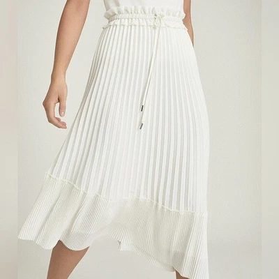 £45 • Buy Reiss Lottie Pleated Skirt Size 10 BNWT
