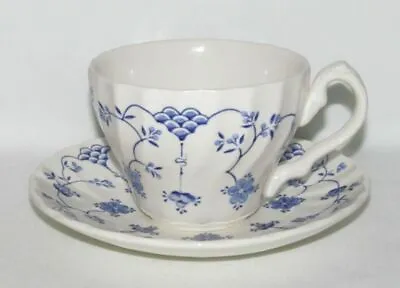 Myott China Co. FINLANDIA Cup And Saucer Set (Swirl Shape) England • $3.71