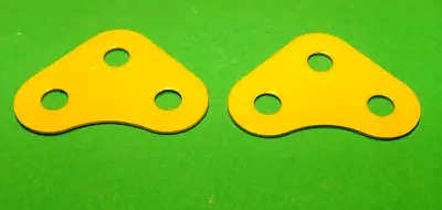 £2 • Buy Two Meccano English Yellow Corner Brackets, Part 133a