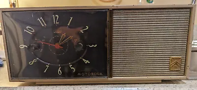 Motorola 53C 53C9 Vacuum Tube Clock Radio • $75