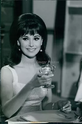 1966 Marlo Thomas Actress That Girl Abc Television Network Wirephoto 7X9 • $9.99