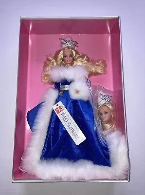 1990 FAO SCHWARZ WINTER FANTASY Barbie Doll Blue Earrings + Xtra Head MIB • $45