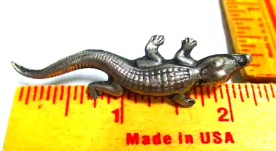 Alligator Pin Vintage Collectible Old Swamp Reptile Pinback • $4.75