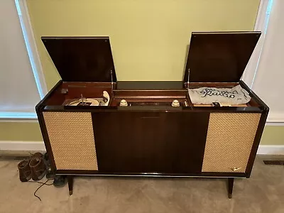 Midcentury 1950’s Grundig Stereo Console SO 142 PX • $1500