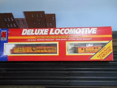 Vintage Life Like Trains Deluxe Locomotive HO 8679 GP38-2 W/ Caboose Chessie • $30