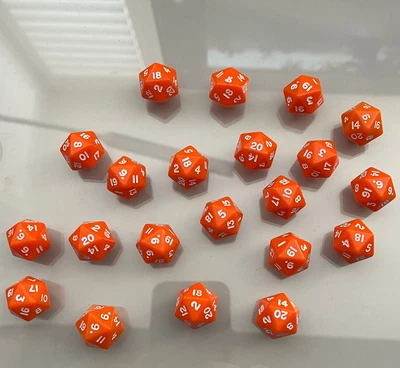 £4.99 • Buy Dungeons & Dragons D&D Miniatures ABERRATIONS Starter Set D20 Dice X 20