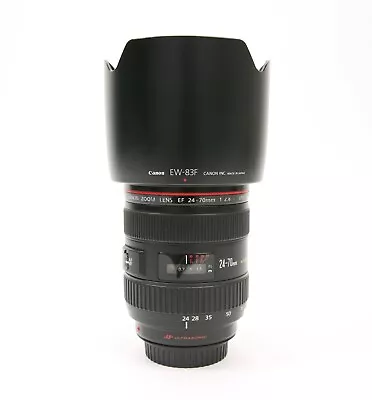 Canon EF 24-70mm F/2.8L USM Lens With Both Caps And Hood • £449.99