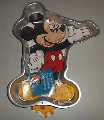 1995 Wilton Disney Mickey Mouse Full Body Cake Mold Pan 2105-3601 • $21.97