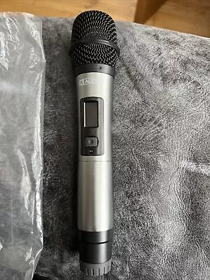 W Audio Wireless Handheld Microphone • £9.99