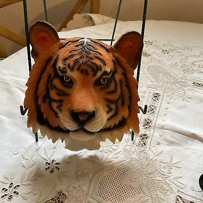 Tiger Lifelike Animal Head Wall Mount Sculpture • £18