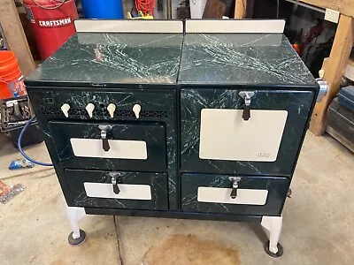 Antique Oxford Universal Gas Range • $1250