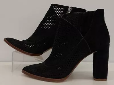 Vince Camuto Levesna Ankle Black Size 6M Bootie • $34.99