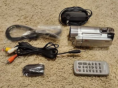 Canon FS100 Camcorder Video Camera Tested With Battery Charger Remote • $75