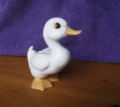 £5 • Buy Royal Osborne Bone China Duck - Tmr 4386