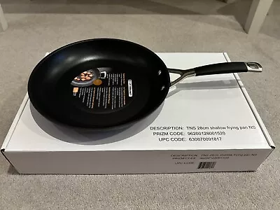 LE CREUSET Toughened Non-Stick Shallow FRYING PAN 28cm New In Box-FREE DELIVERY • £104.50