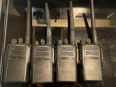 Lot Of 4_ Motorola EX500 AAH38KDC9AA3AN VHF Freq 136 To 174 MHz 16 Channel 7/10 • $150