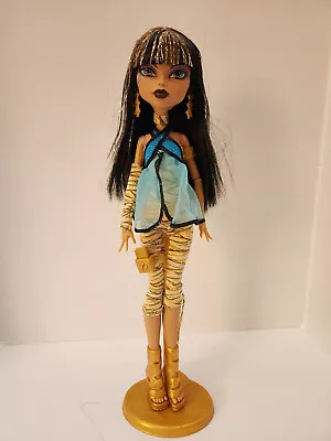 2014- Monster High Doll Cleo De Nile • $38