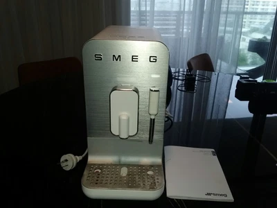 $450 • Buy Smeg Coffee Machine