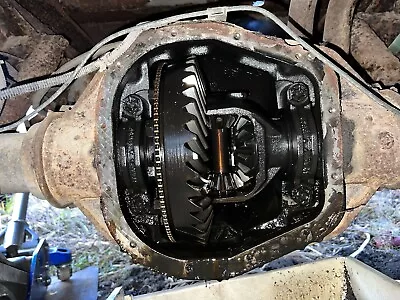 REAR DIFFERENTIAL 87-97 Ford F 350 REAR AXLE 4.10 DRW Dually Pick Up • $1500