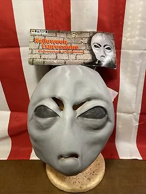 ALIEN Mask Latex Vintage 2008 The Paper Magic Group Halloween Costume PMG NWT • $21.95