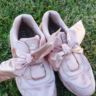 $64.50 • Buy Rihanna Fenty Puma Sneakers Pink 8.5