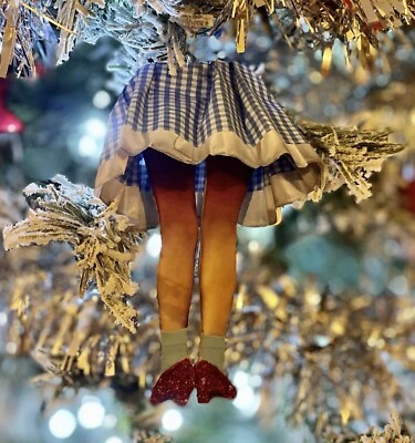 £10 • Buy Wizard Of Oz Dorothy Ruby Slippers ECO Christmas Topper Decoration Card Paper