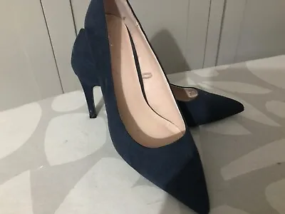 Zara Woman Blue Suede Court Shoes Size 7 Uk 40 • £15