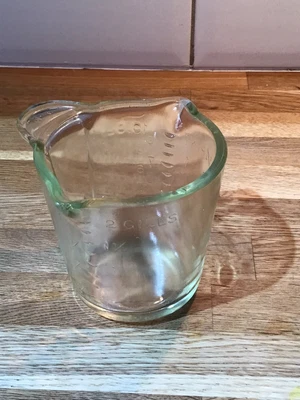 £5 • Buy Pyrex Measuring Beaker, Two Spouts, Retro Vintage