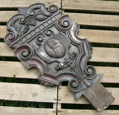 £125 • Buy  RECLAIMED LARGE CARVED WOODEN GOTHIC PANEL PLAQUE COAT OF ARMS 65cm TALL
