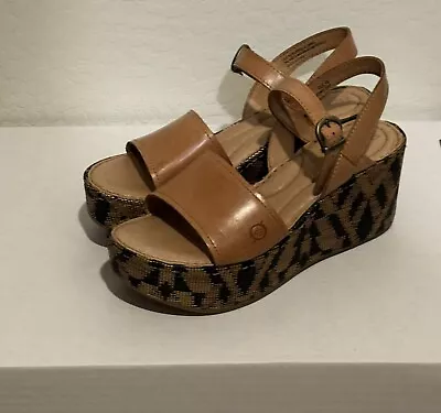 Born Wedges Sandals Women’s Size 7 • $40