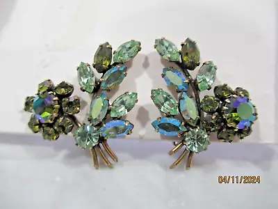 Vintage ANTIQUE REGENCY GREEN RHINESTONES CLIP ON  EARRINGS 1.5'' • $48.99